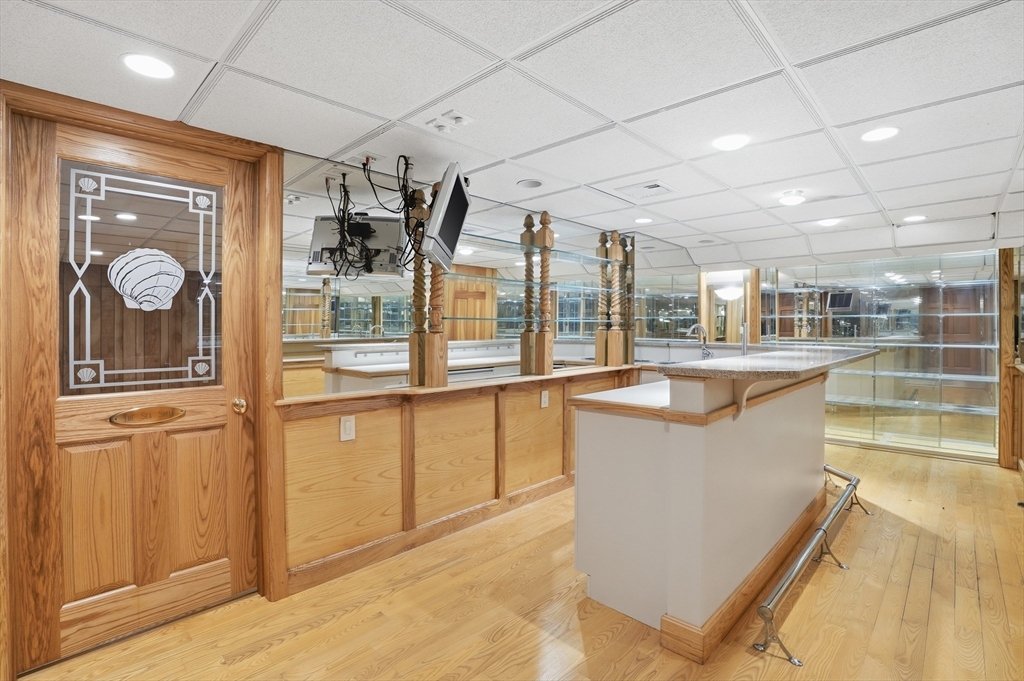 47 Collins Street, Unit 50 Danvers, MA 01923 - Photo 32 of 40