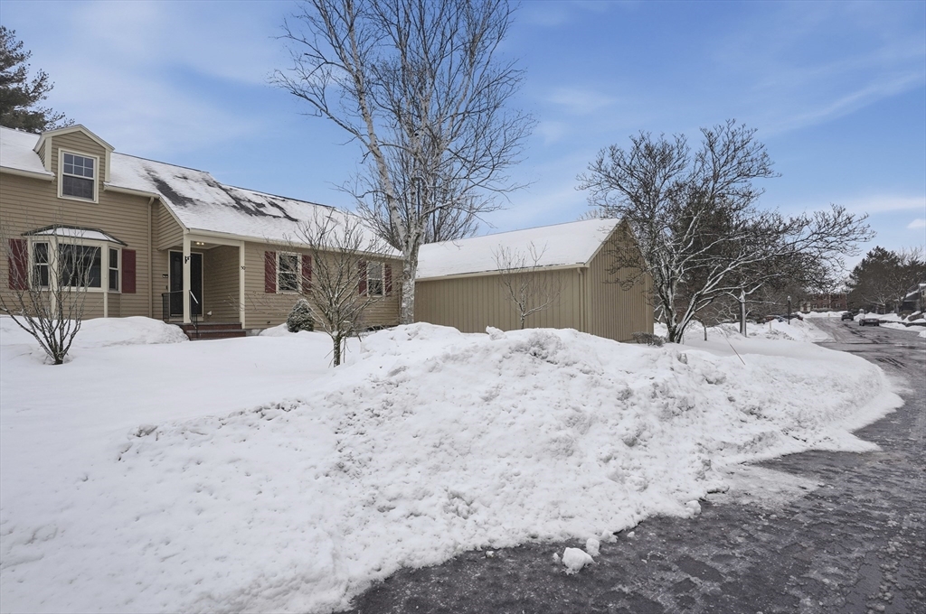 47 Collins Street, Unit 50 Danvers, MA 01923 - Photo 37 of 40