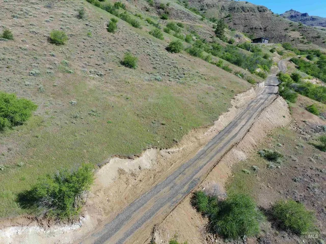 $479,000 | 147 Goose Lane, White Bird, ID 83554