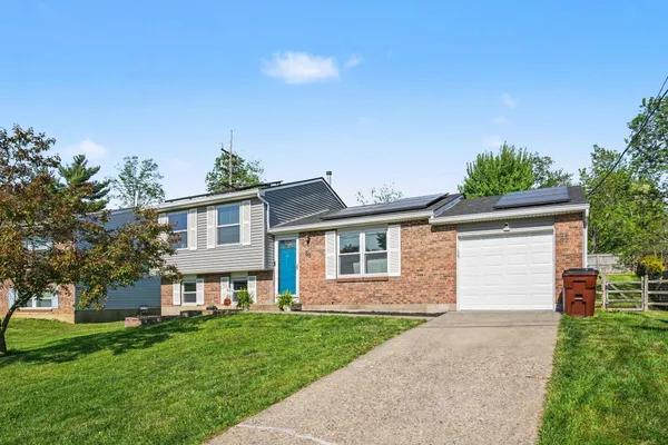 $290,000 | 88 Surrey Court, Florence, KY 41042