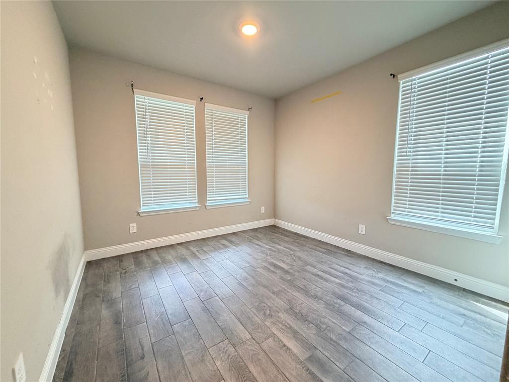 1324 Razorbill Road Denton, TX 76205 - Photo 7 of 22