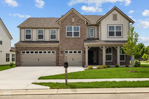 $514,990 | 10543 Banyan Wood Court, Indianapolis, IN 46239