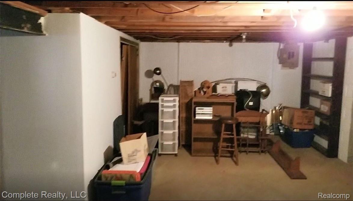 1400 South Genesee Road Burton, MI 48509 - Photo 31 of 33 Basement 1.JPG