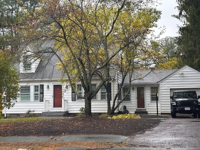 $3,600 | 87 Topsfield Road, Ipswich, MA 01938