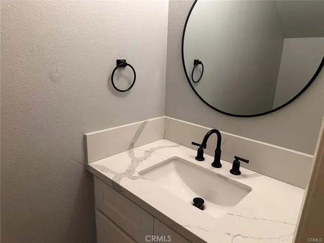 $3,200 | 780 Golden Springs Drive, Unit D, Diamond Bar, CA 91765