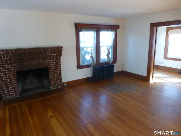 $219,000 | 108 West Town Street, Norwich, CT 06360