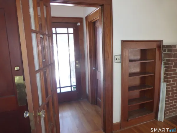 $219,000 | 108 West Town Street, Norwich, CT 06360