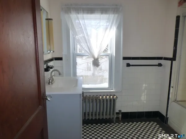 $219,000 | 108 West Town Street, Norwich, CT 06360