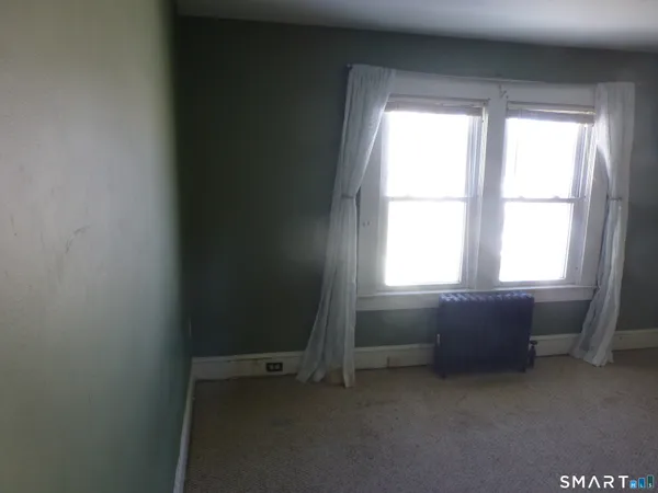 $219,000 | 108 West Town Street, Norwich, CT 06360