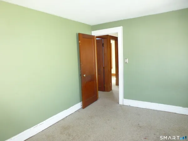 $219,000 | 108 West Town Street, Norwich, CT 06360