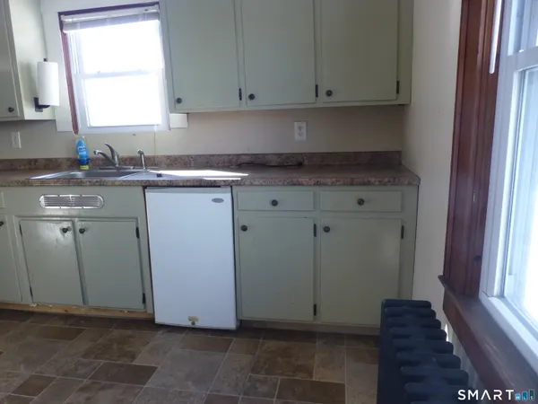 $219,000 | 108 West Town Street, Norwich, CT 06360