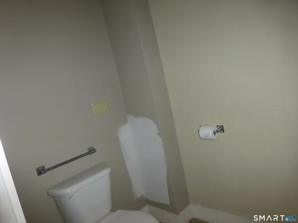 $219,000 | 108 West Town Street, Norwich, CT 06360