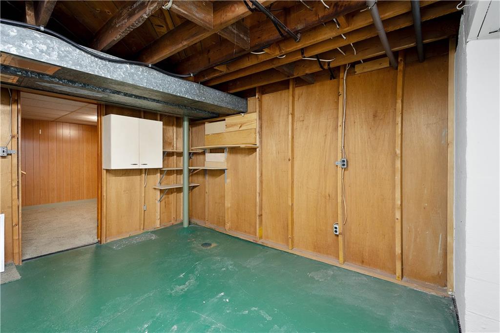 5260 Blossom Road Pittsburgh, PA 15236 - Photo 23 of 30 Gallery Image 23