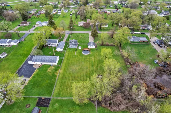 $234,900 | 867 Lotus Drive, Erie, MI 48133