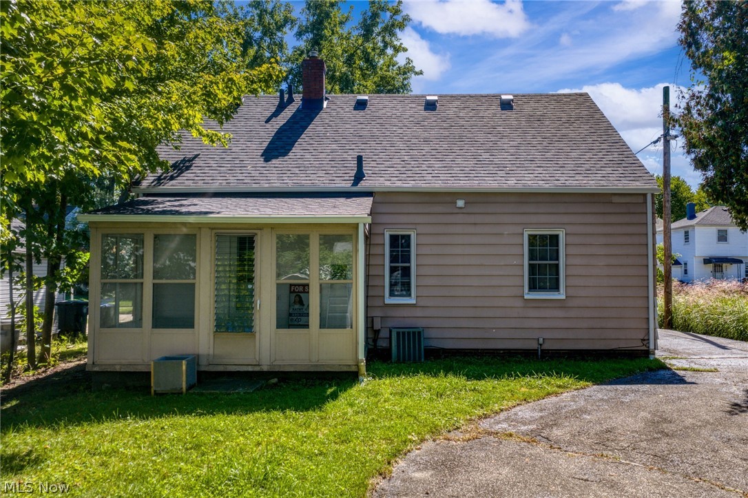 1493 Ridpath Avenue Akron, OH 44313 - Photo 30 of 34 Gallery Image 30