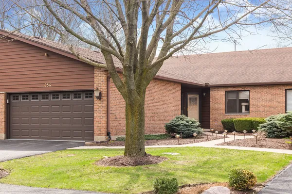 $315,000 | 484 Bethany Road, DeKalb, IL 60115