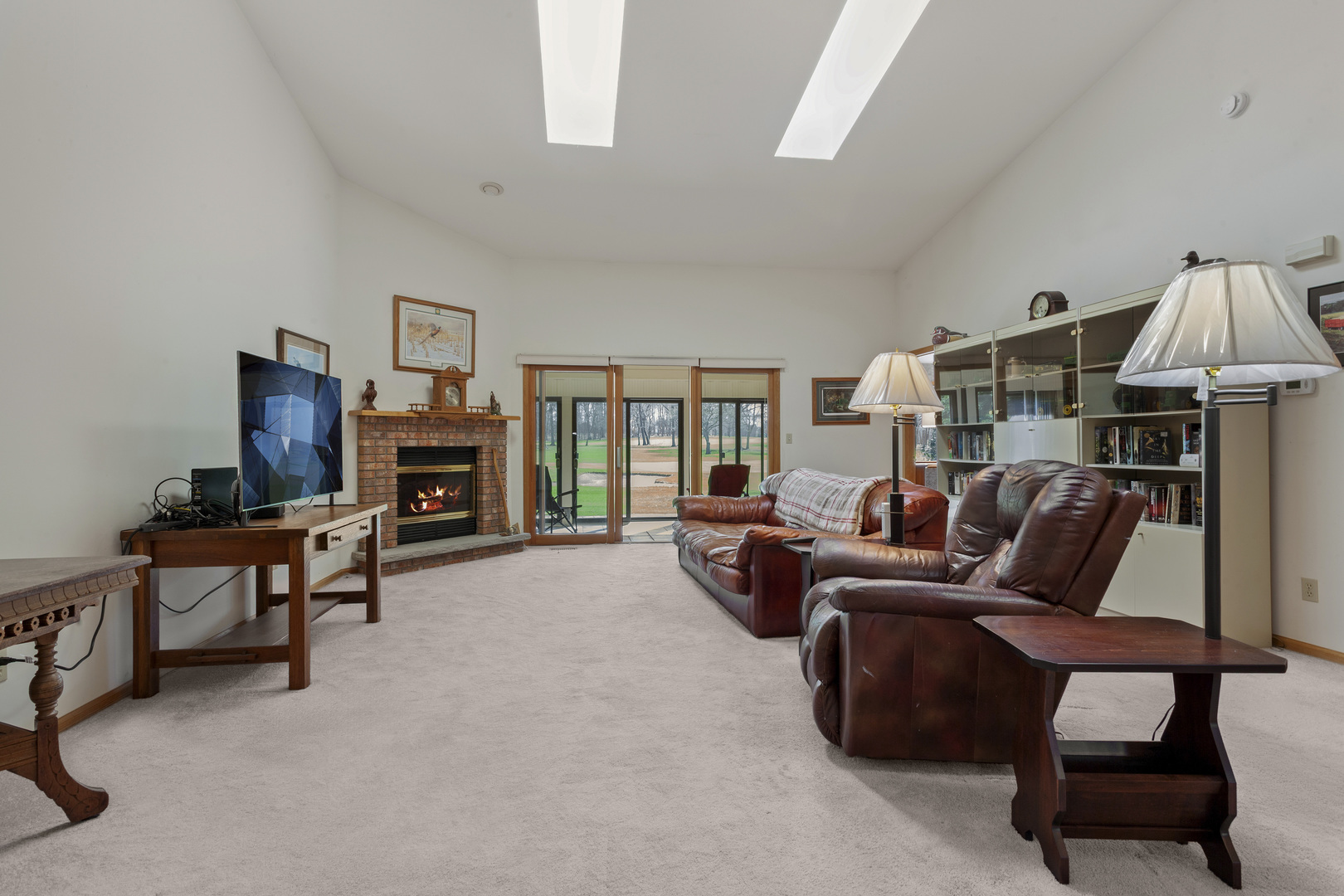 484 Bethany Road DeKalb, IL 60115 - Photo 12 of 34