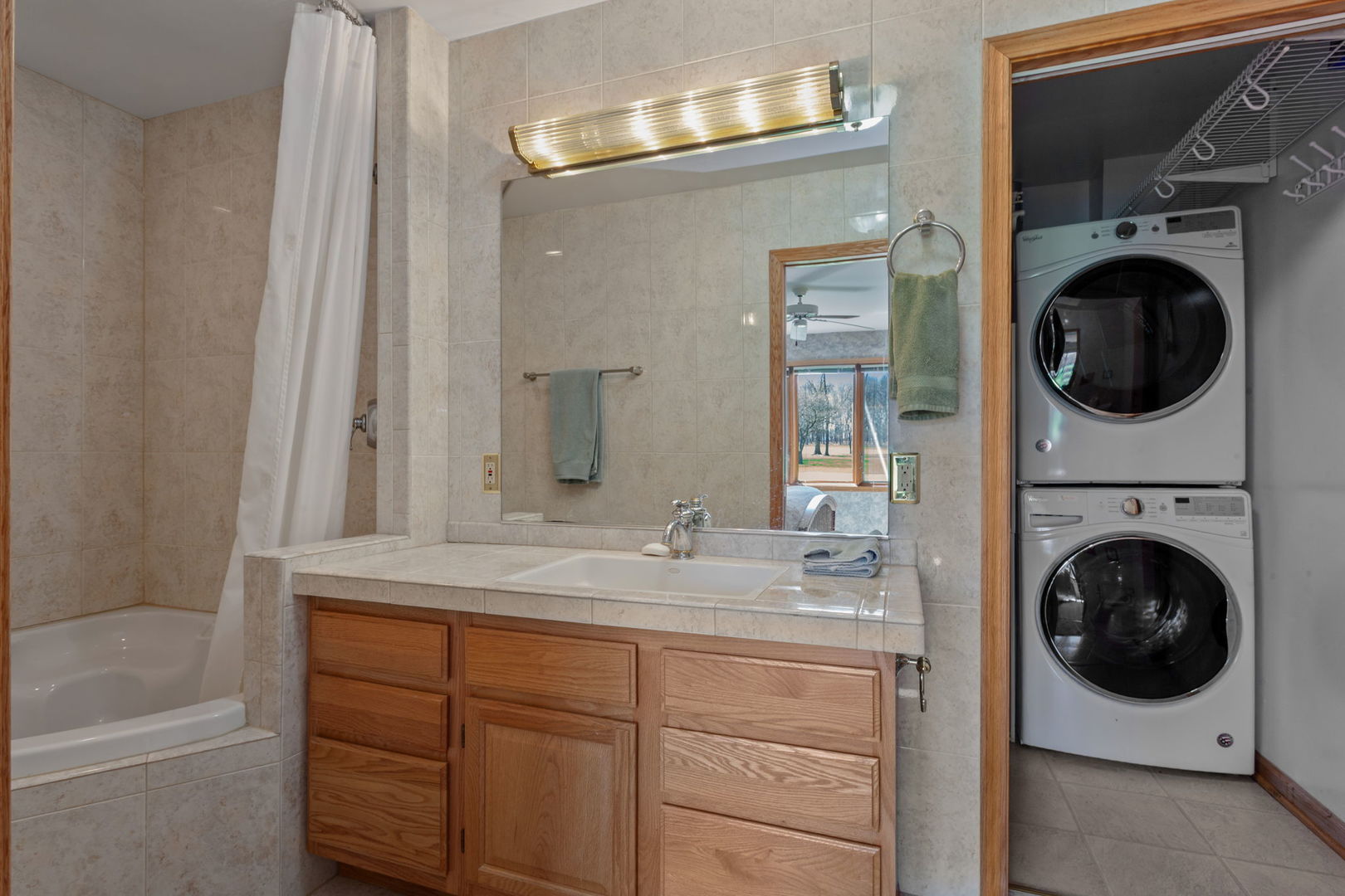 484 Bethany Road DeKalb, IL 60115 - Photo 15 of 34