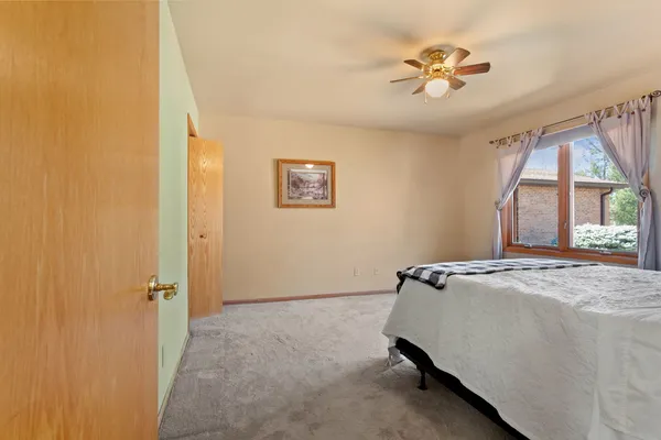 $315,000 | 484 Bethany Road, DeKalb, IL 60115