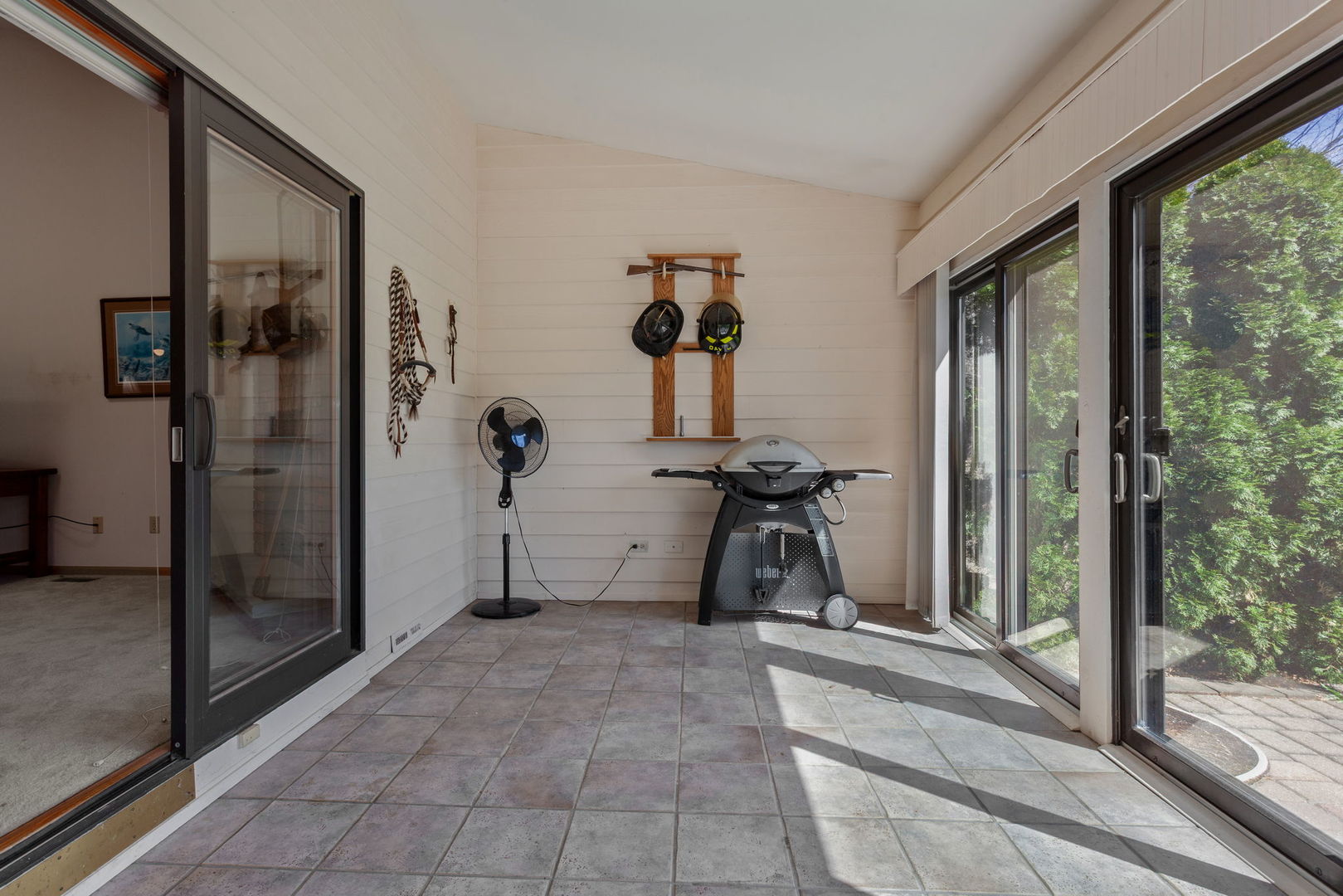 484 Bethany Road DeKalb, IL 60115 - Photo 25 of 34