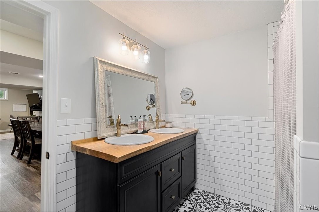 5869 Stellium Drive Camillus, NY 13209 - Photo 35 of 44