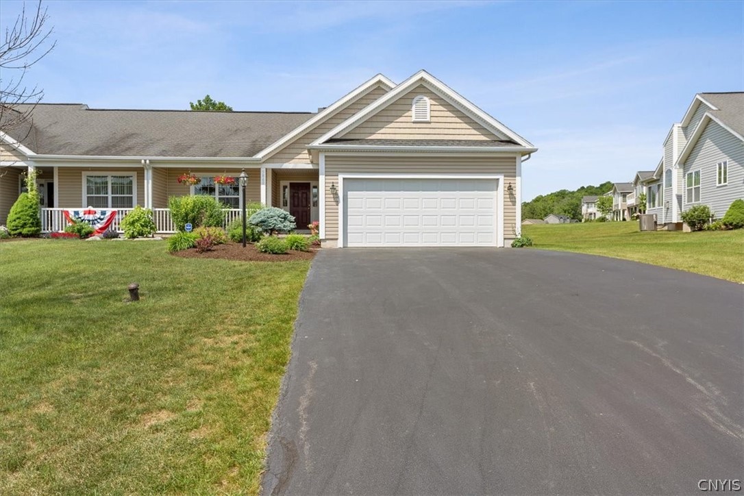 5869 Stellium Drive Camillus, NY 13209 - Photo 10 of 44