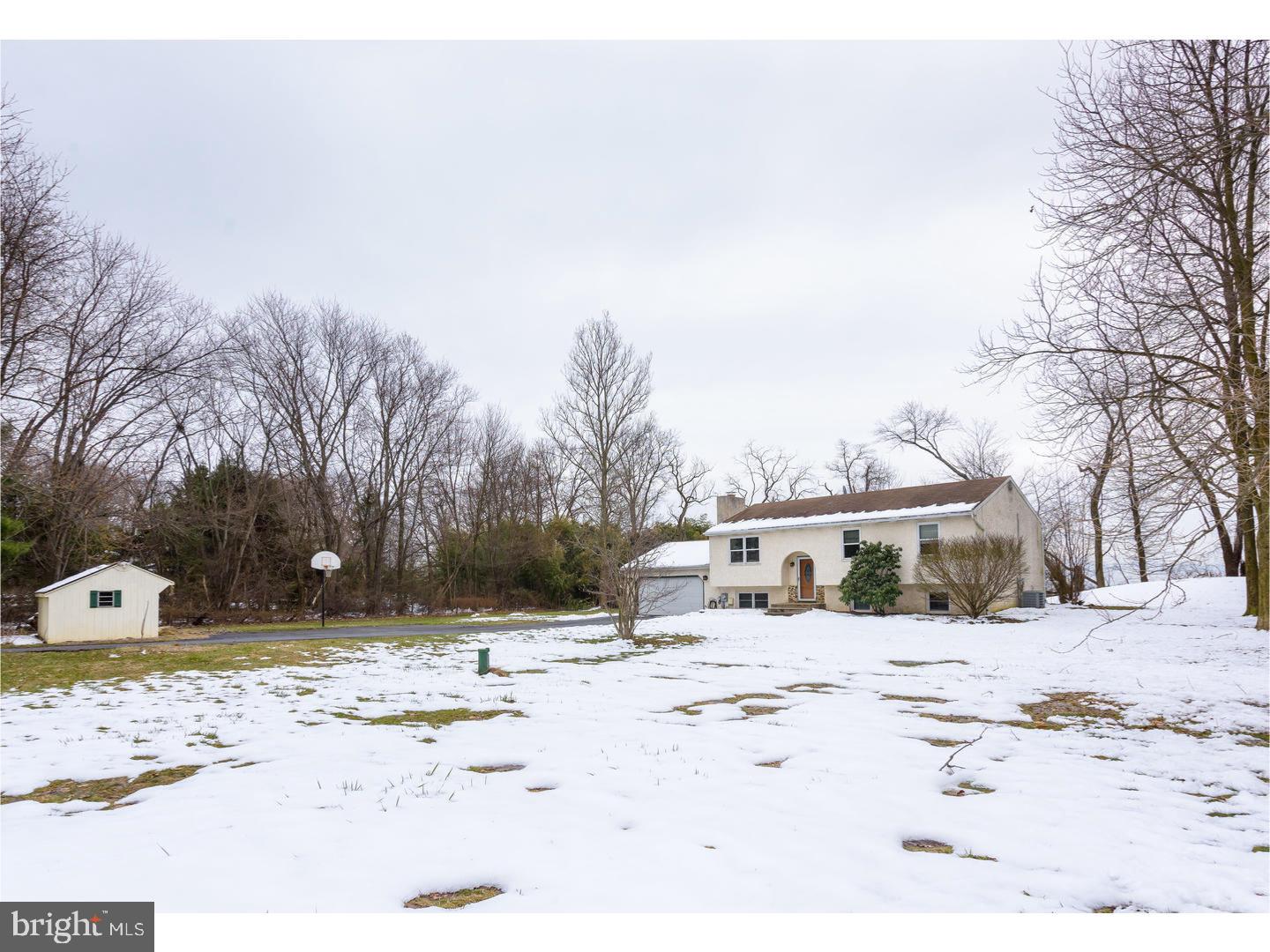 970 Telegraph Road Coatesville, PA 19320 - Photo 23 of 25 Front Yard