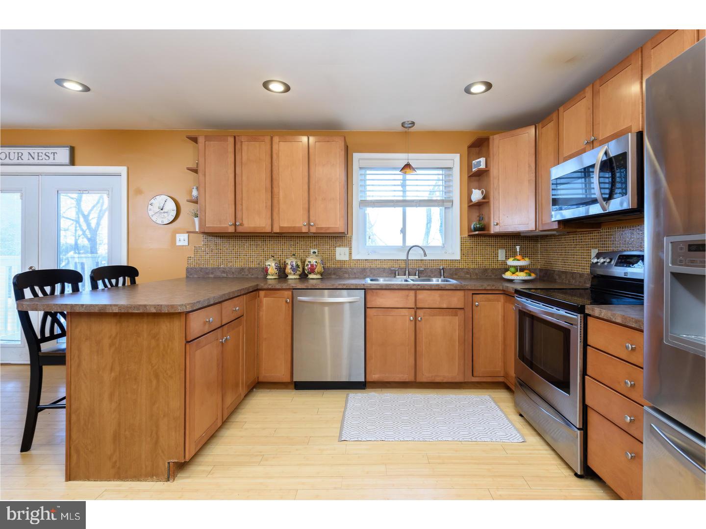 970 Telegraph Road Coatesville, PA 19320 - Photo 6 of 25 Kitchen