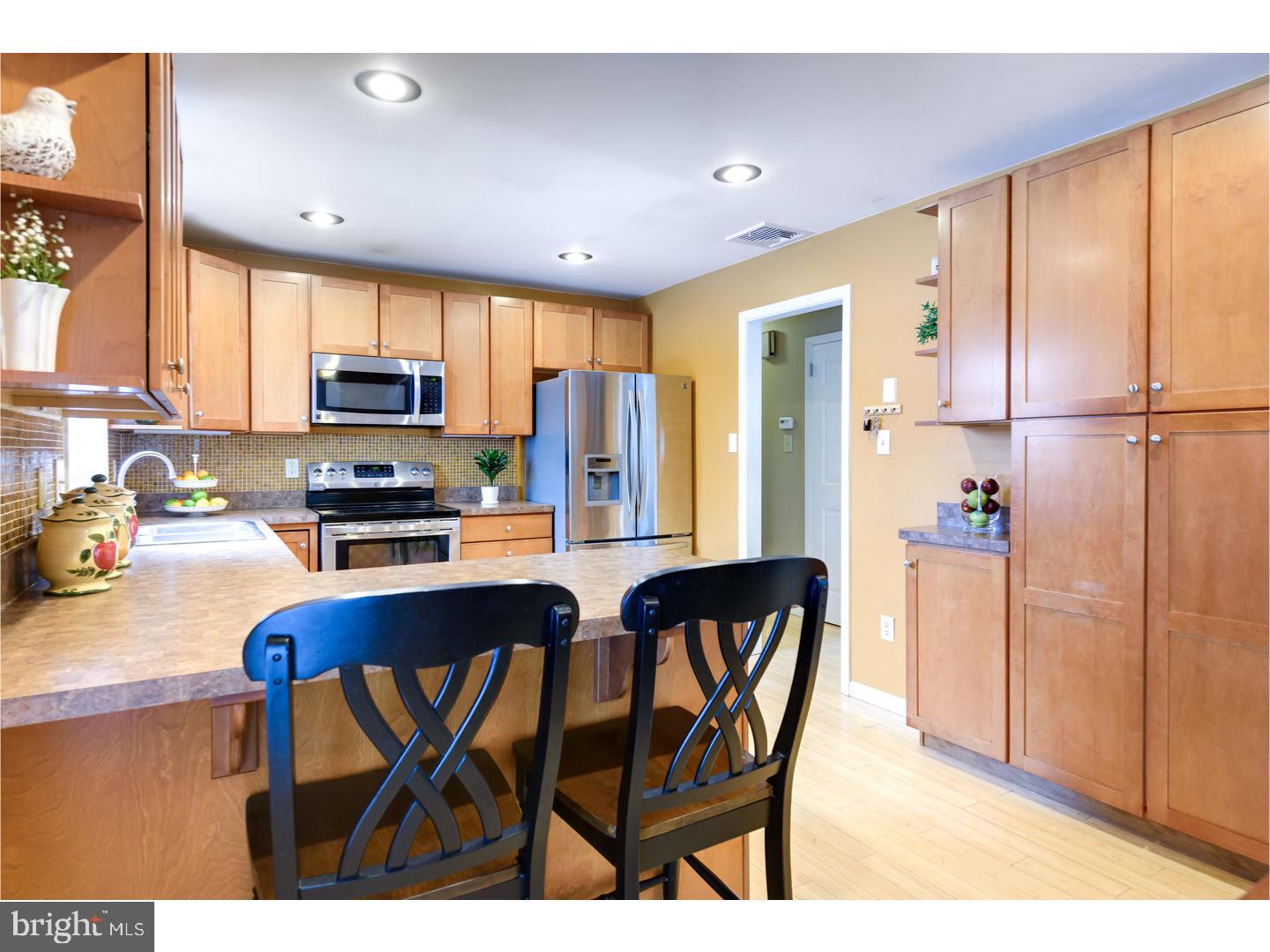970 Telegraph Road Coatesville, PA 19320 - Photo 7 of 25 Kitchen