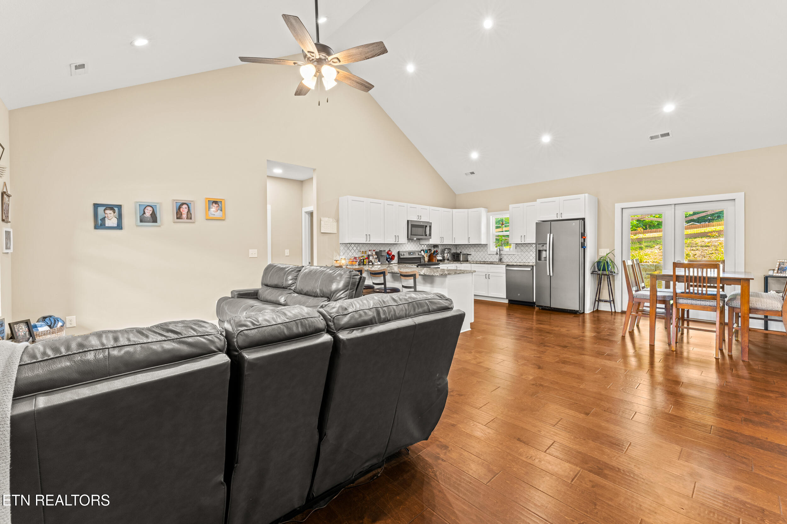 321 Timber Creek Road Maynardville, TN 37807 - Photo 5 of 46 321 timber creek-6