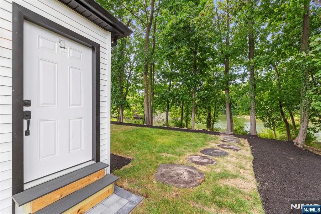 78 Maple Lane Wayne, NJ 07470 - Photo 11 of 44