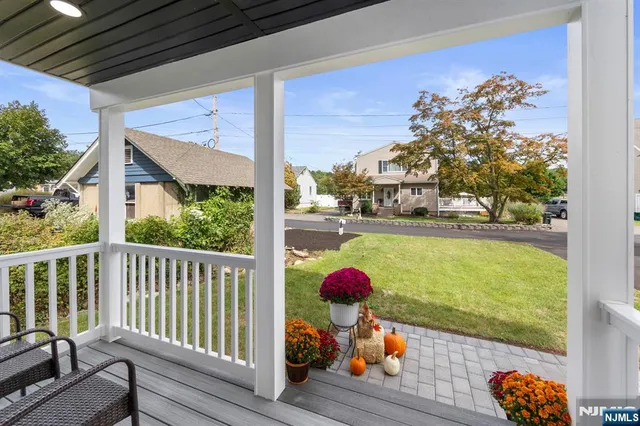 $699,999 | 78 Maple Lane, Wayne, NJ 07470