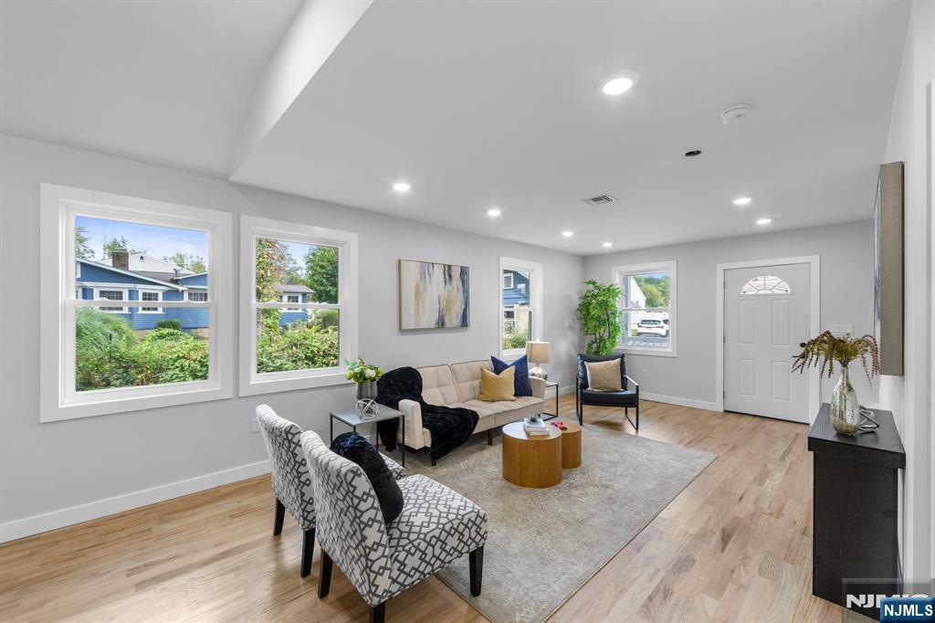 78 Maple Lane Wayne, NJ 07470 - Photo 24 of 44