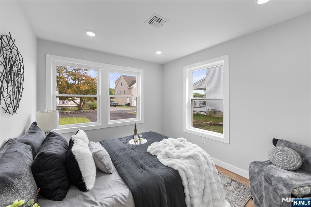 78 Maple Lane Wayne, NJ 07470 - Photo 28 of 44