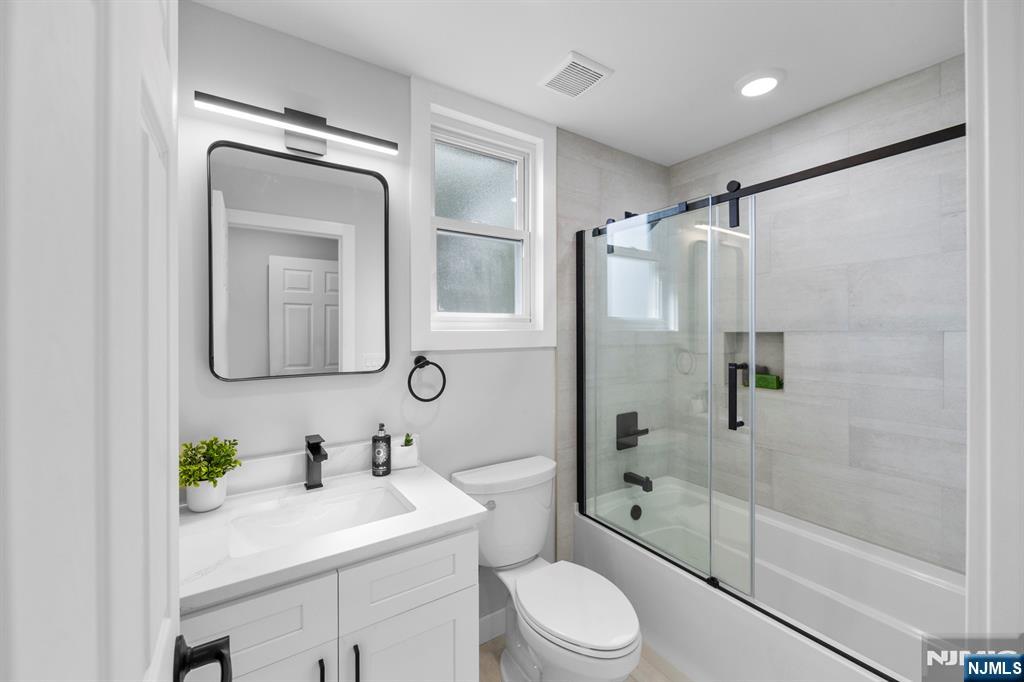 78 Maple Lane Wayne, NJ 07470 - Photo 38 of 44