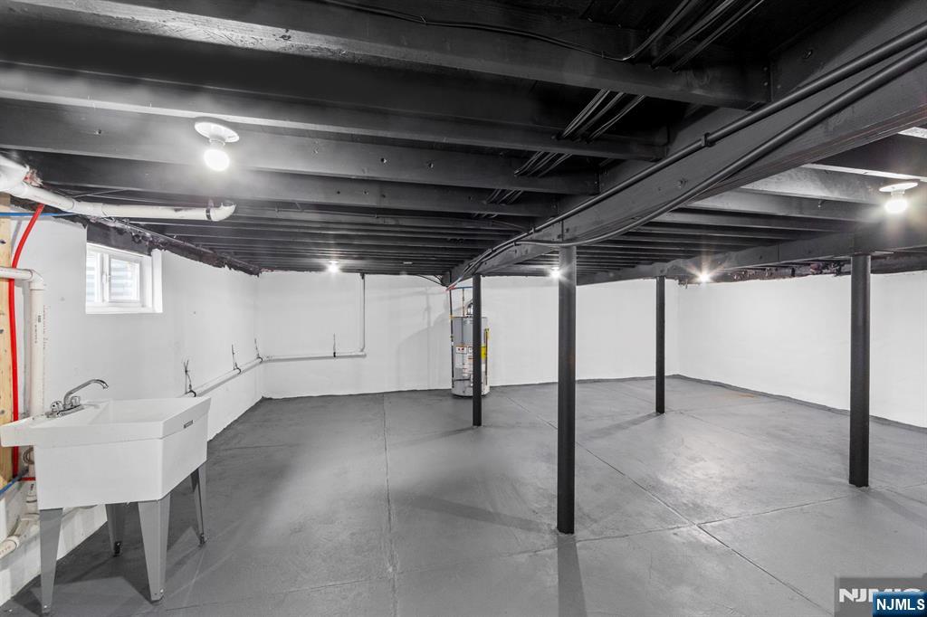 78 Maple Lane Wayne, NJ 07470 - Photo 42 of 44