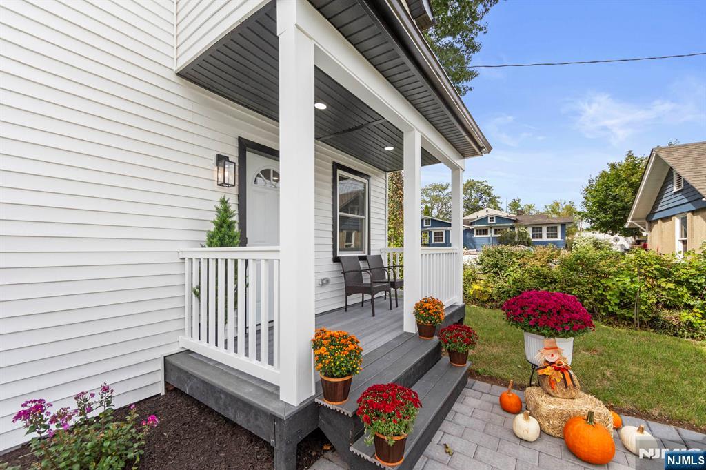 78 Maple Lane Wayne, NJ 07470 - Photo 8 of 44