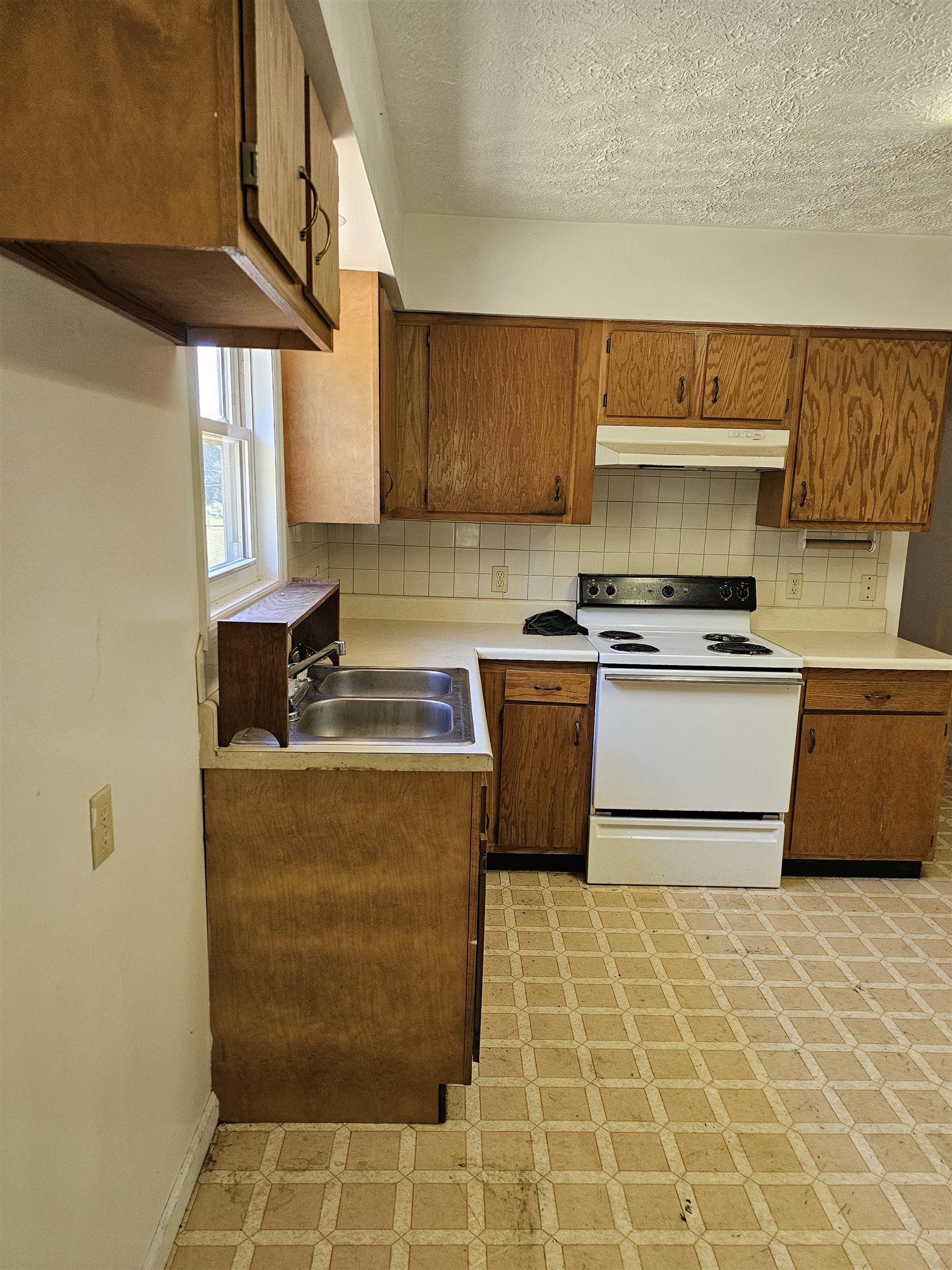 2105 Coles Mountain Road Covington, VA 24426 - Photo 19 of 66