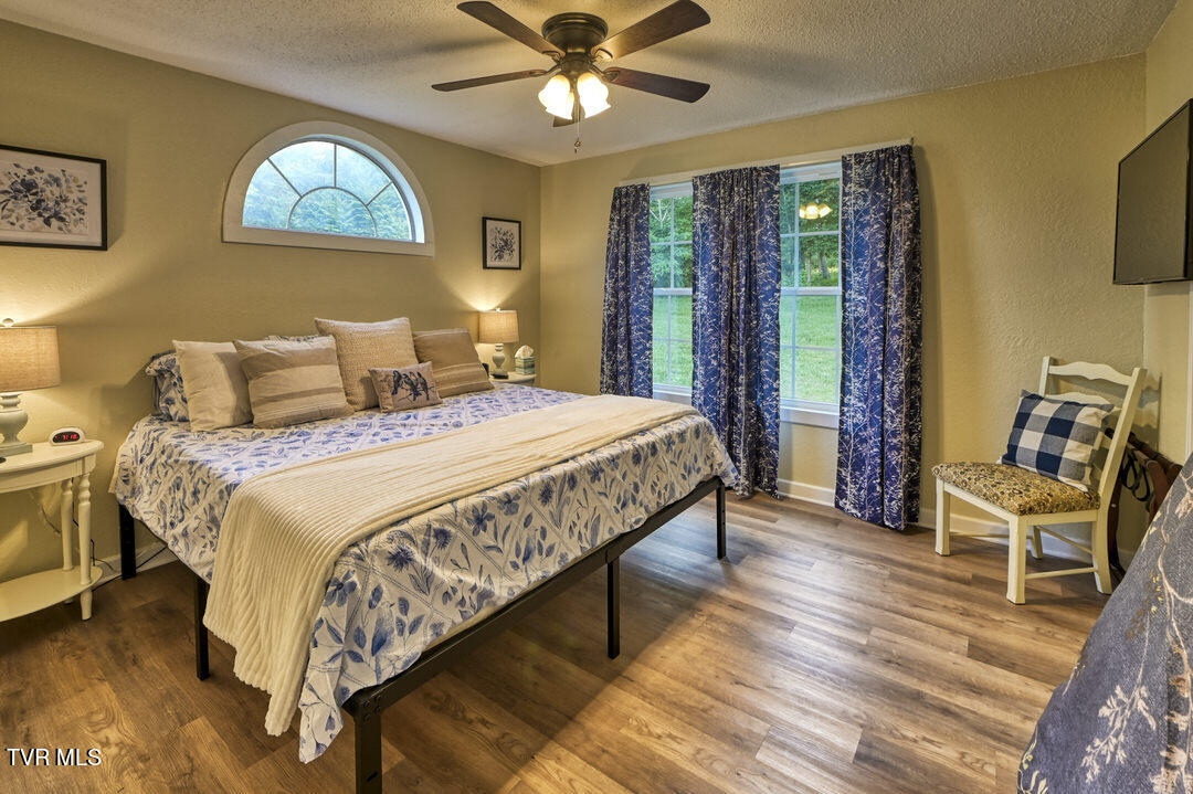 2039 Culbertson Road Greeneville, TN 37743 - Photo 12 of 28 MMM_9147_8