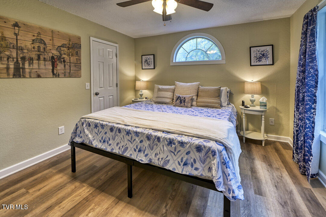2039 Culbertson Road Greeneville, TN 37743 - Photo 13 of 28 MMM_9157_10