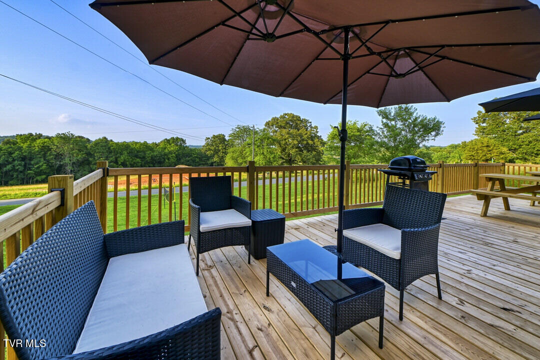 2039 Culbertson Road Greeneville, TN 37743 - Photo 17 of 28 MMM_9197