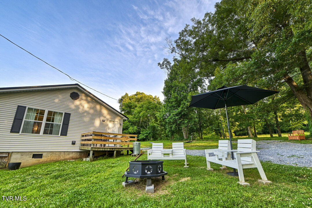 2039 Culbertson Road Greeneville, TN 37743 - Photo 24 of 28 MMM_9297