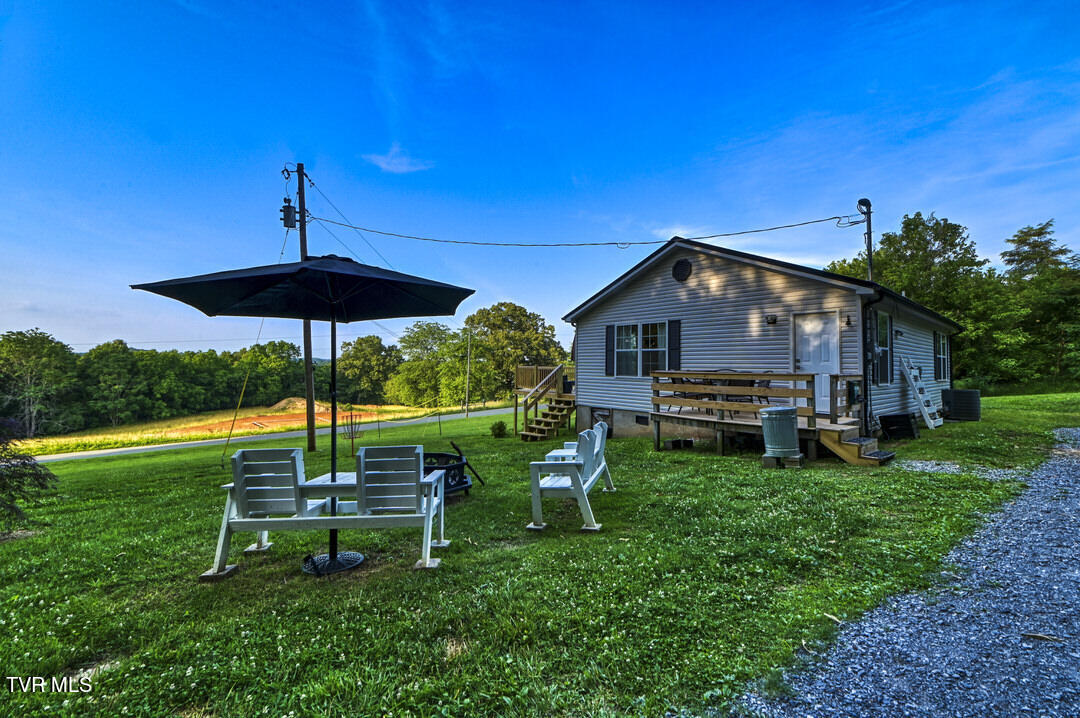 2039 Culbertson Road Greeneville, TN 37743 - Photo 26 of 28 MMM_9322