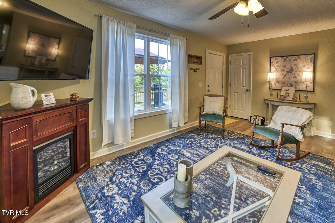 2039 Culbertson Road Greeneville, TN 37743 - Photo 3 of 28 MMM_9117_2