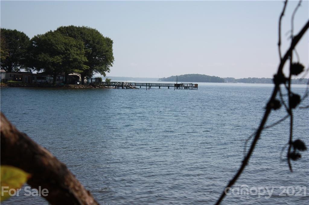 1 Ranger Island Road Denver, NC 28037 - Photo 29 of 36 Gallery Image 29