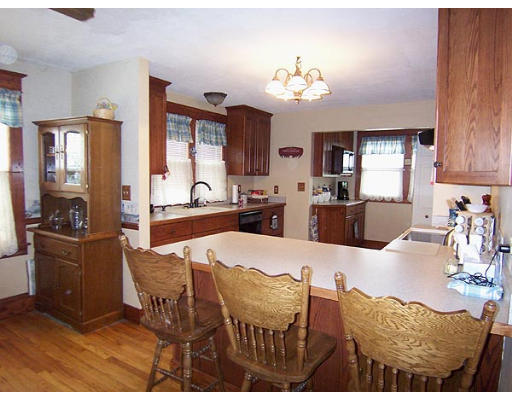 153 Dwight Road East Longmeadow, MA 01108 - Photo 4 of 7 Gallery Image 4