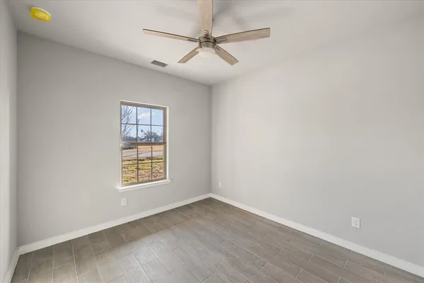 $250,000 | 101 North Goodman Avenue, Kerens, TX 75144