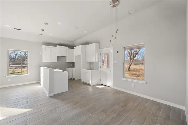 $250,000 | 101 North Goodman Avenue, Kerens, TX 75144