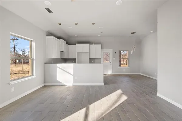 $250,000 | 101 North Goodman Avenue, Kerens, TX 75144
