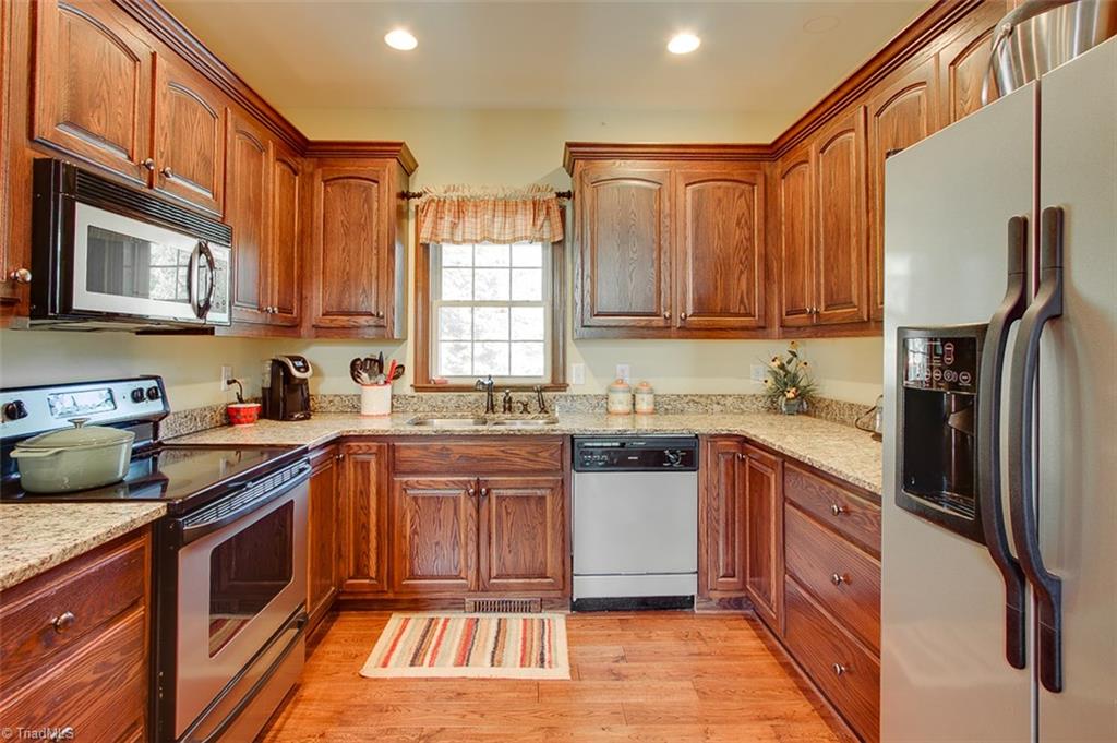 643 Wright Country Road Ramseur, NC 27316 - Photo 10 of 27